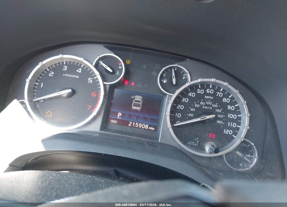 2014 TOYOTA TUNDRA SR5 5.7L V8 VIN: 5TFUW5F14EX383971