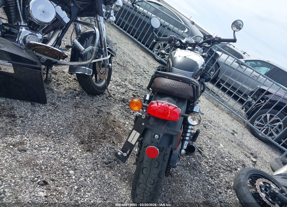 2022 TRIUMPH MOTORCYCLE BONNEVILLE T120/BLACK VIN: SMTD40HL4NTAH6055