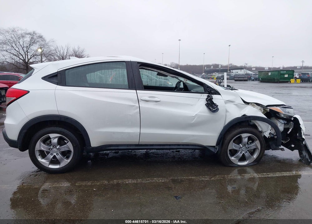 2021 HONDA HR-V AWD LX VIN: 3CZRU6H33MM747411