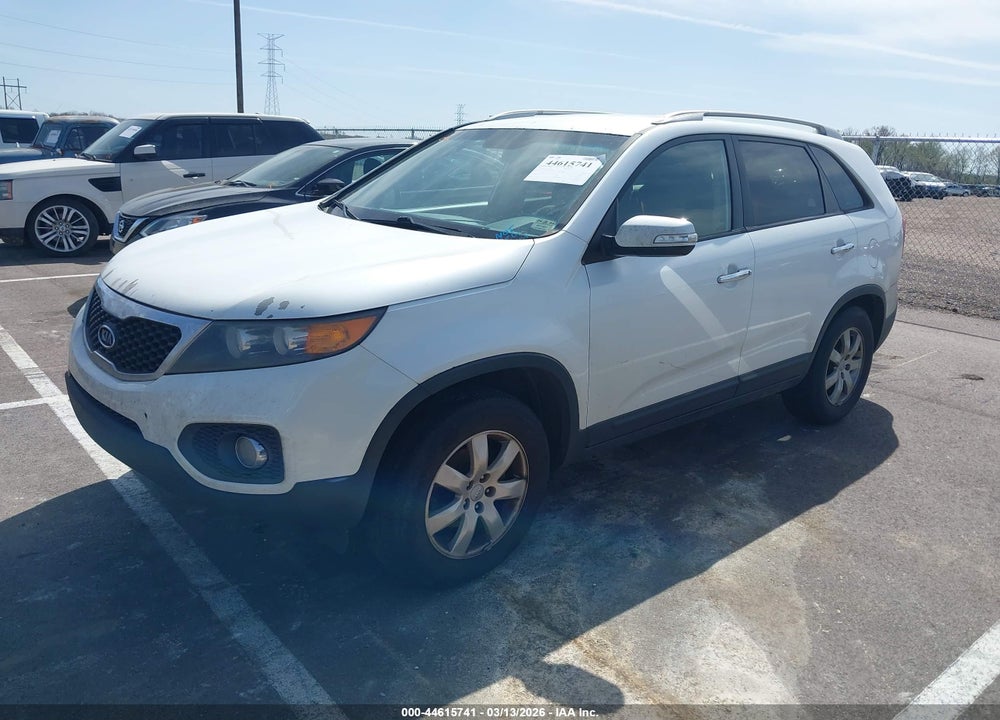 2012 KIA SORENTO LX V6 VIN: 5XYKT4A29CG246390
