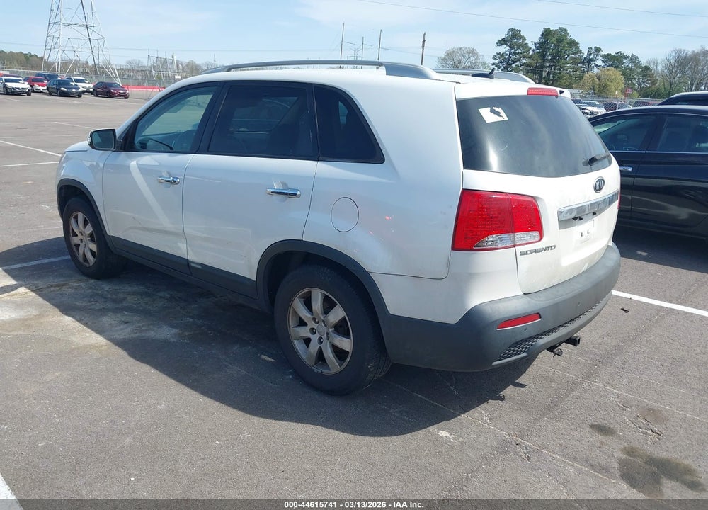 2012 KIA SORENTO LX V6 VIN: 5XYKT4A29CG246390