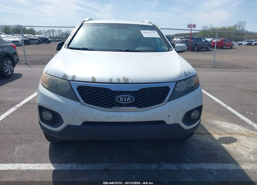 2012 KIA SORENTO LX V6 VIN: 5XYKT4A29CG246390