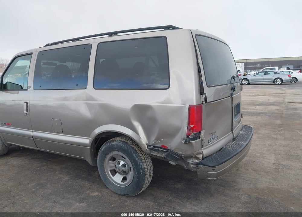 2002 CHEVROLET ASTRO LS VIN: 1GNEL19X32B142523