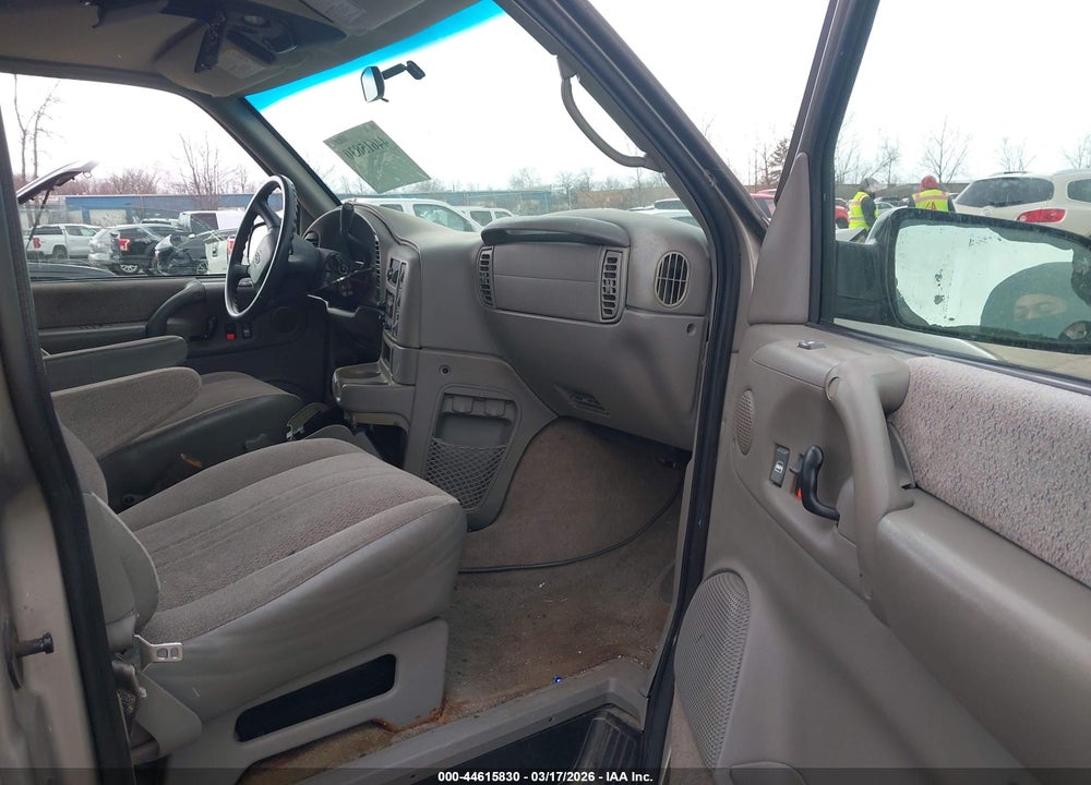 2002 CHEVROLET ASTRO LS VIN: 1GNEL19X32B142523