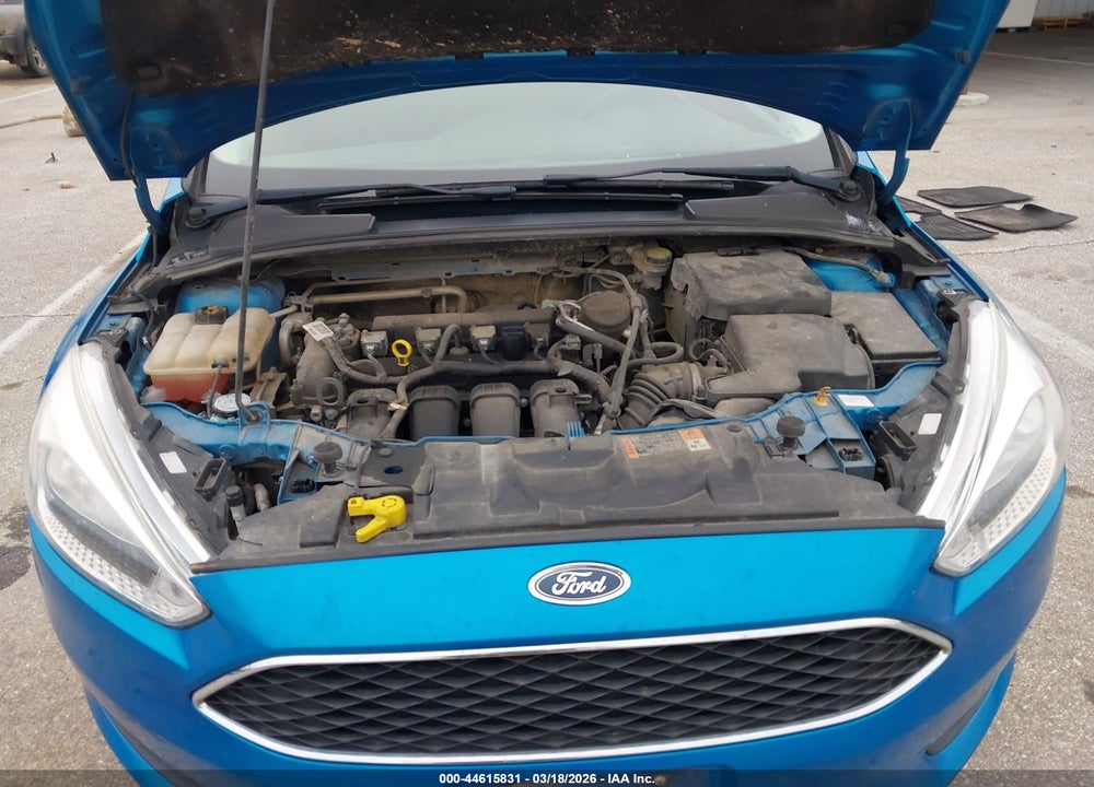2015 FORD FOCUS SE VIN: 1FADP3K21FL322964