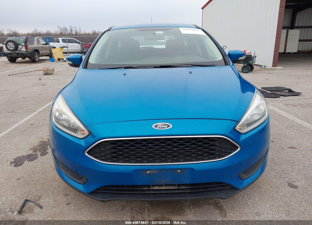 2015 FORD FOCUS SE VIN: 1FADP3K21FL322964