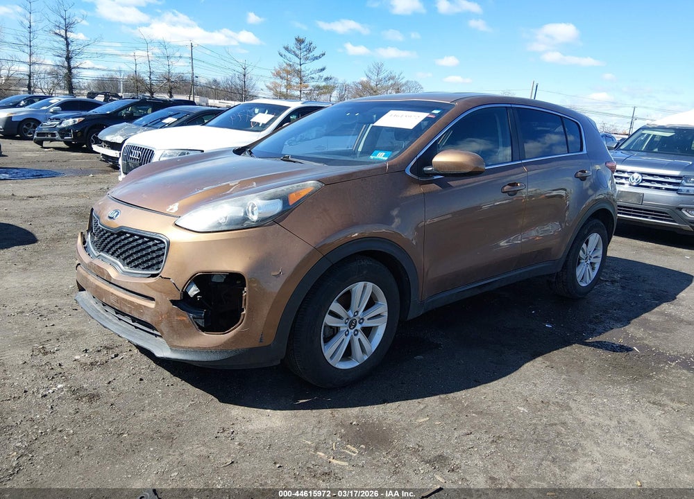 2018 KIA SPORTAGE LX VIN: KNDPM3AC7J7447494