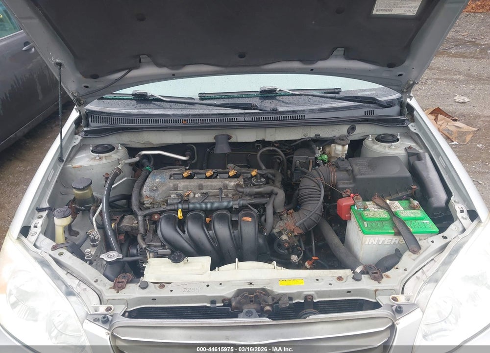 2004 TOYOTA COROLLA LE VIN: 2T1BR32E24C167643