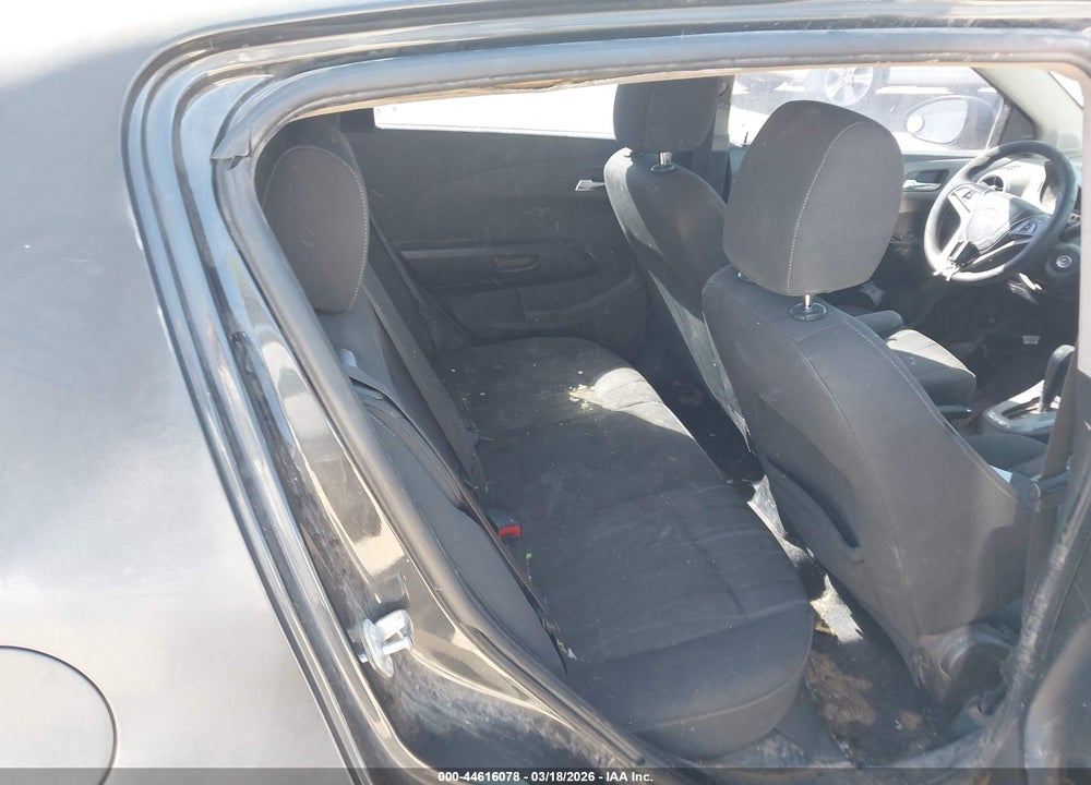 2015 CHEVROLET SONIC LT AUTO VIN: 1G1JC6SH1F4201059