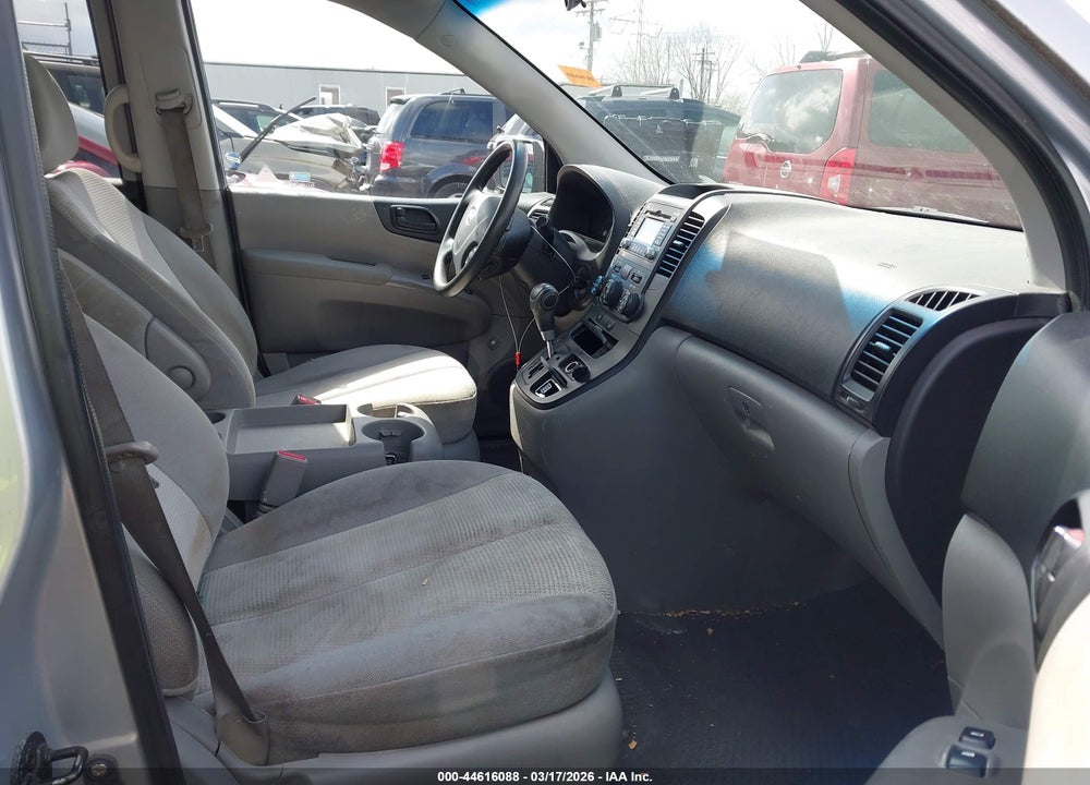 2009 KIA SEDONA VIN: KNDMB133496300223