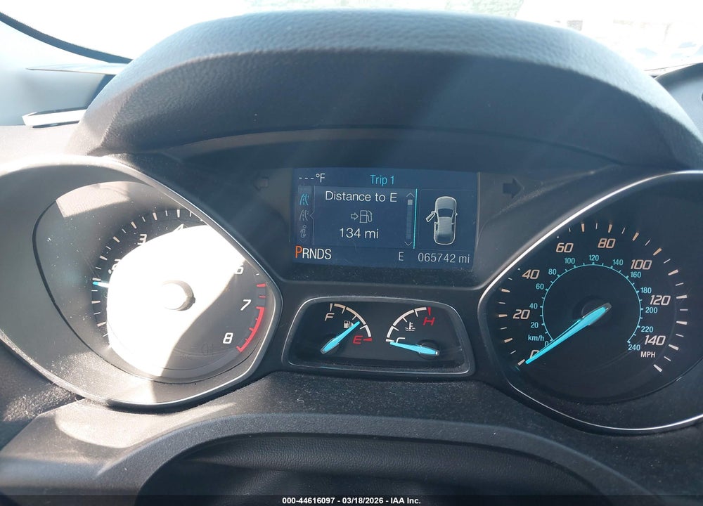 2015 FORD ESCAPE SE VIN: 1FMCU0G97FUA11077