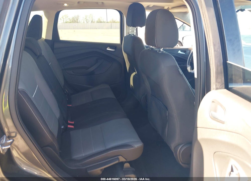 2015 FORD ESCAPE SE VIN: 1FMCU0G97FUA11077