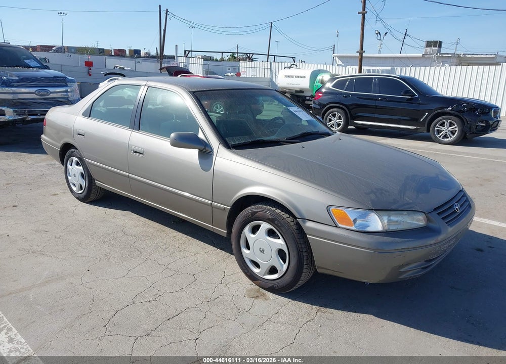 1998 TOYOTA CAMRY LE V6 VIN: 4T1BF22K4WU057008