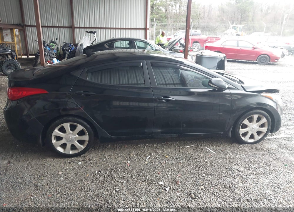 2013 HYUNDAI ELANTRA LIMITED VIN: KMHDH4AE7DU592549