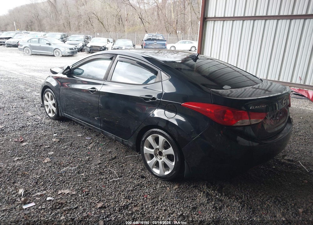 2013 HYUNDAI ELANTRA LIMITED VIN: KMHDH4AE7DU592549
