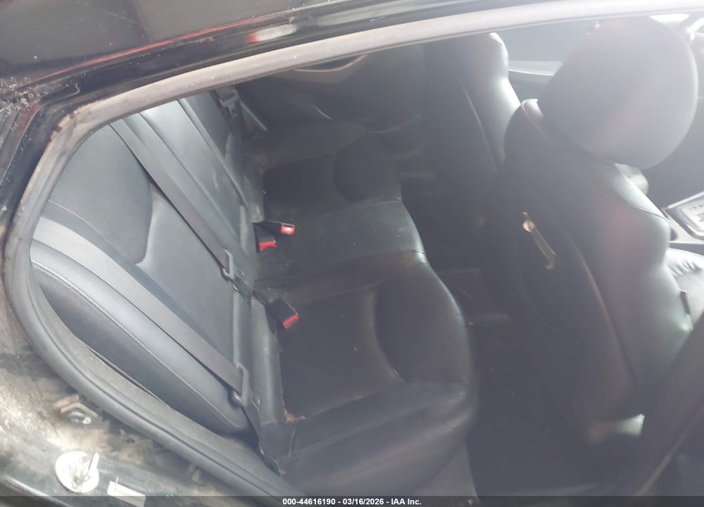 2013 HYUNDAI ELANTRA LIMITED VIN: KMHDH4AE7DU592549