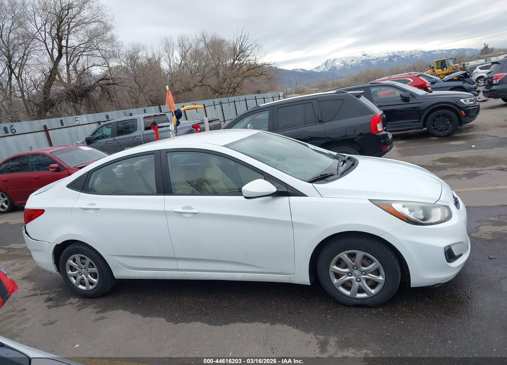 2013 HYUNDAI ACCENT GLS VIN: KMHCT4AE6DU580984