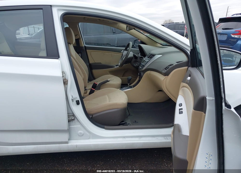 2013 HYUNDAI ACCENT GLS VIN: KMHCT4AE6DU580984