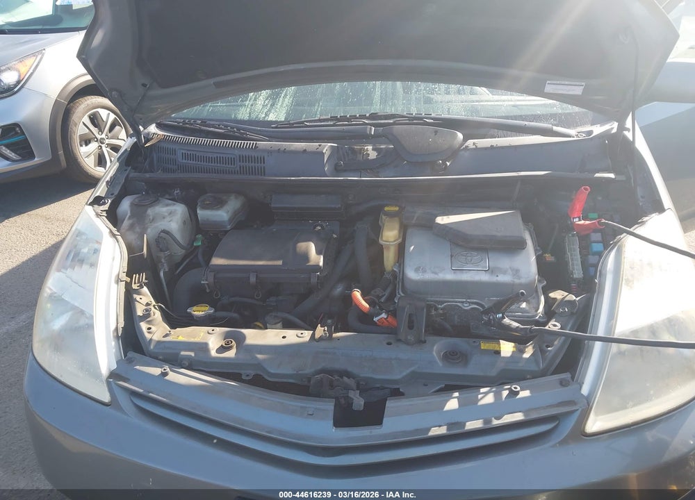 2005 TOYOTA PRIUS VIN: JTDKB20U050133057