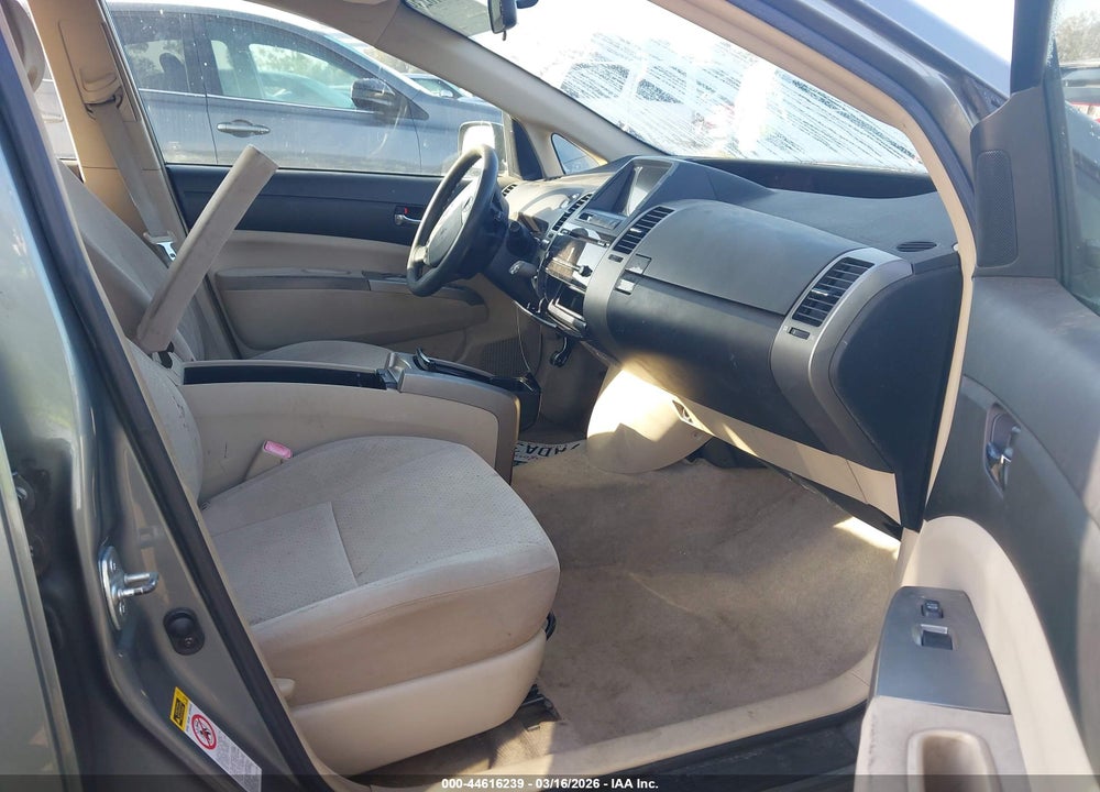 2005 TOYOTA PRIUS VIN: JTDKB20U050133057