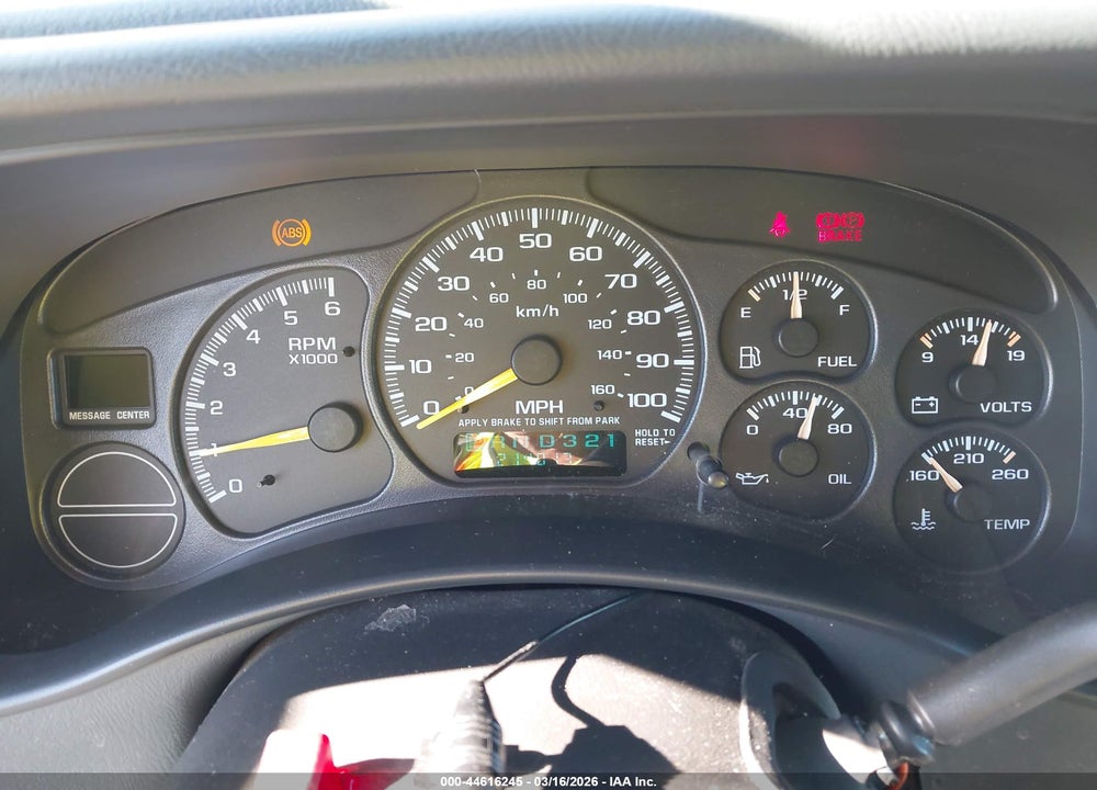2001 CHEVROLET SUBURBAN K1500 VIN: 3GNFK16T61G150534