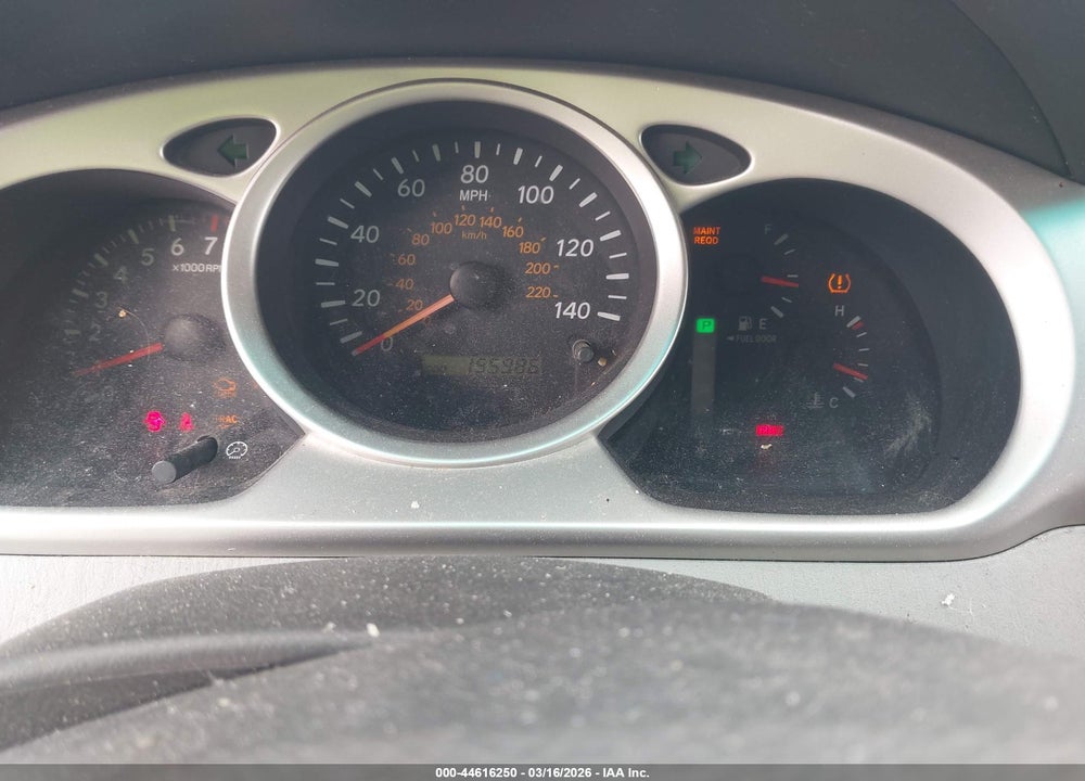 2005 TOYOTA HIGHLANDER VIN: JTEGD21A950130626