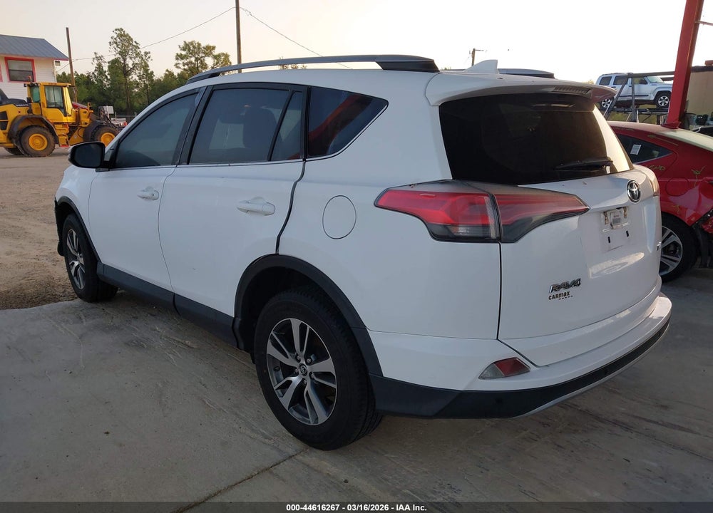 2017 TOYOTA RAV4 XLE VIN: 2T3WFREV6HW388988