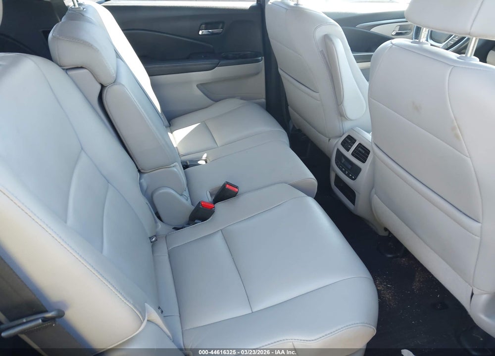 2017 HONDA PILOT EX-L VIN: 5FNYF6H70HB059651