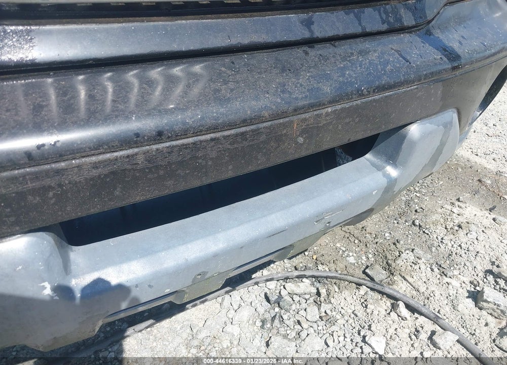 2000 LINCOLN NAVIGATOR VIN: 5LMEU27A6YLJ41663