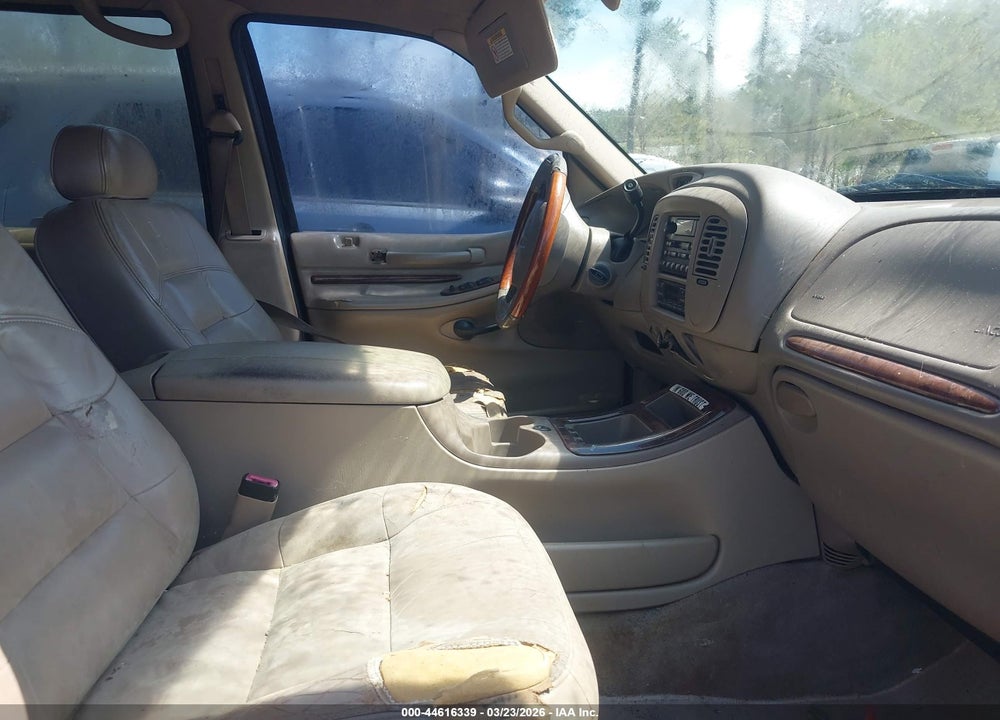 2000 LINCOLN NAVIGATOR VIN: 5LMEU27A6YLJ41663