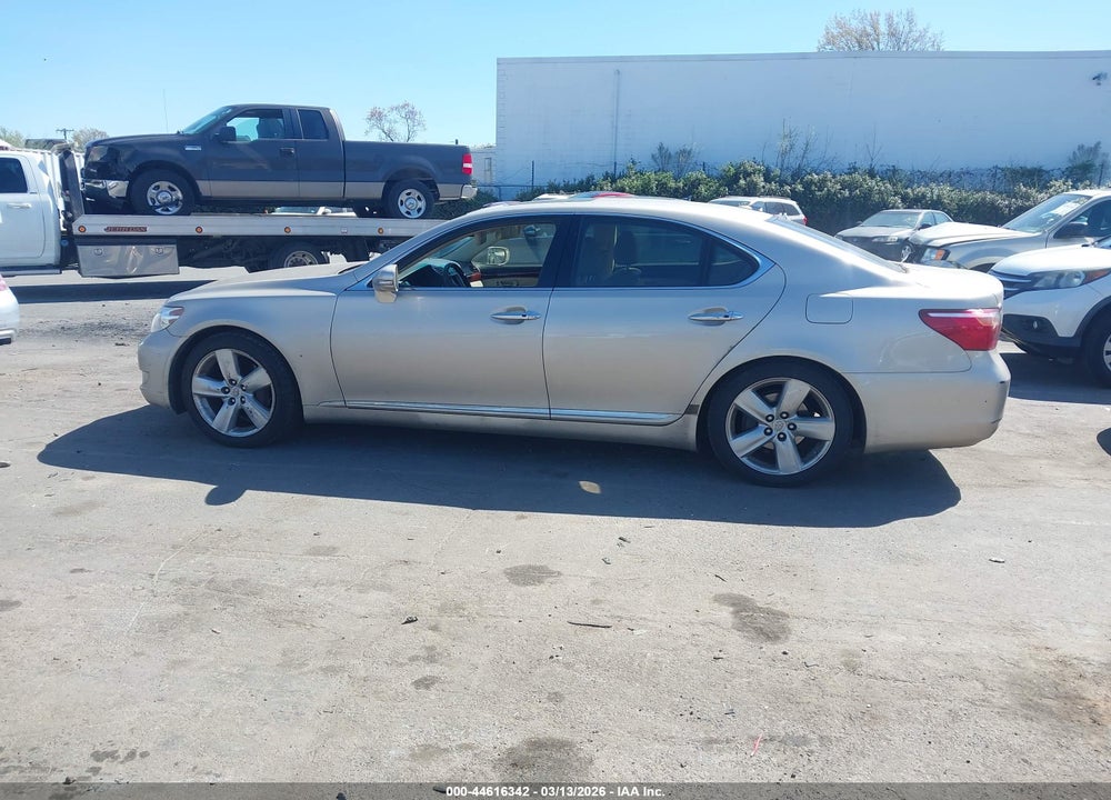 2012 LEXUS LS 460 VIN: JTHBL5EF4C5113126