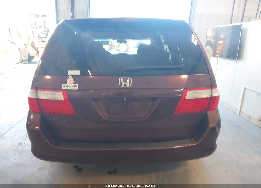 2007 HONDA ODYSSEY LX VIN: 5FNRL38257B034615