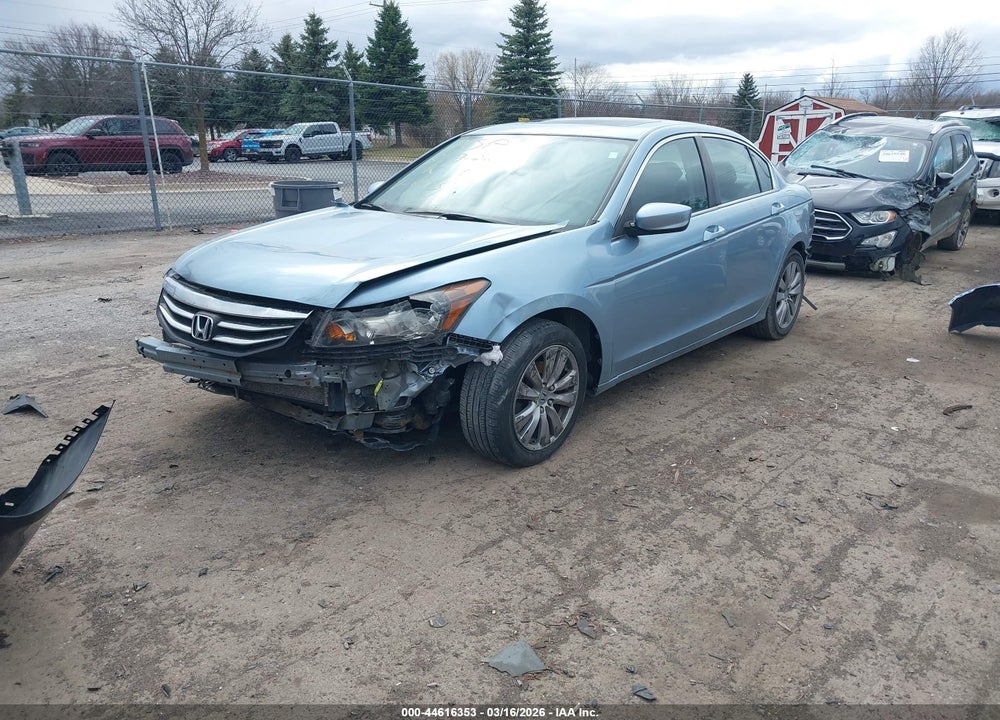 2012 HONDA ACCORD 2.4 EX VIN: 1HGCP2F77CA090403