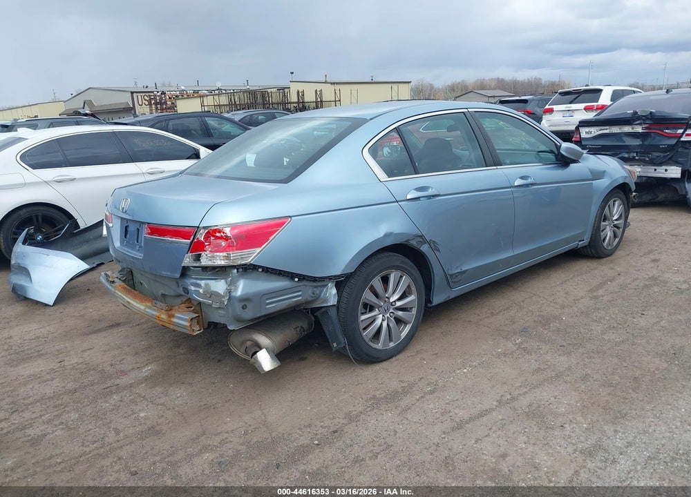 2012 HONDA ACCORD 2.4 EX VIN: 1HGCP2F77CA090403