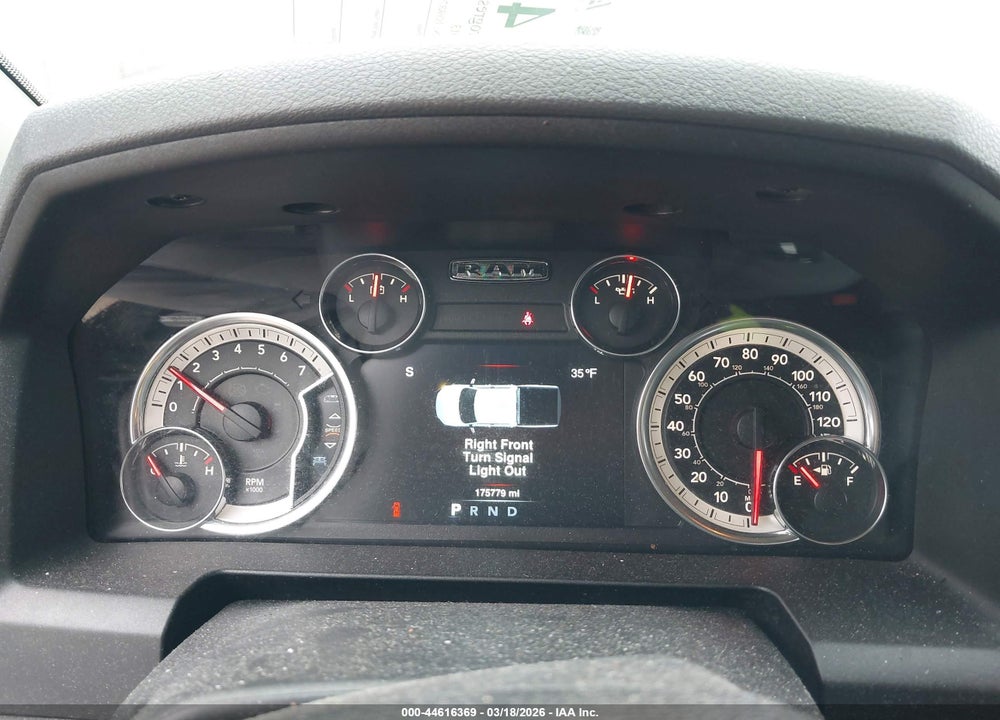 2013 RAM 1500 BIG HORN VIN: 1C6RR7GT9DS565029