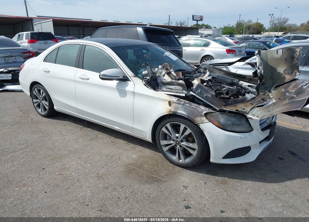 2018 MERCEDES-BENZ C 300 VIN: WDDWF4JB1JR419980