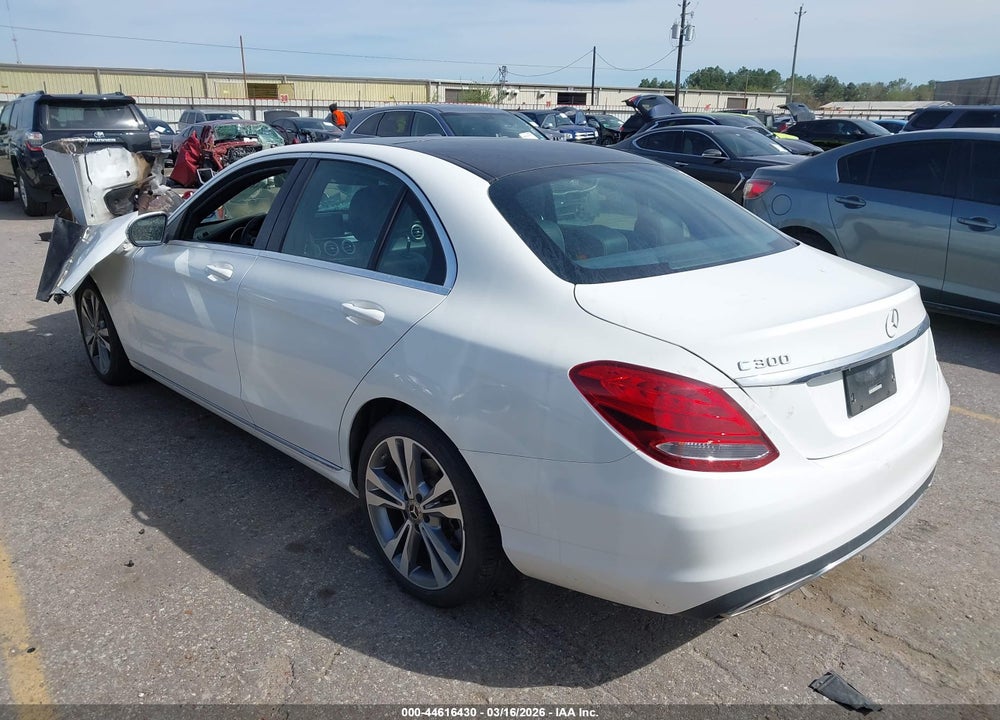 2018 MERCEDES-BENZ C 300 VIN: WDDWF4JB1JR419980