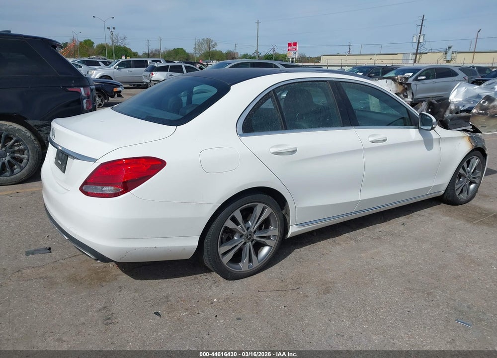 2018 MERCEDES-BENZ C 300 VIN: WDDWF4JB1JR419980