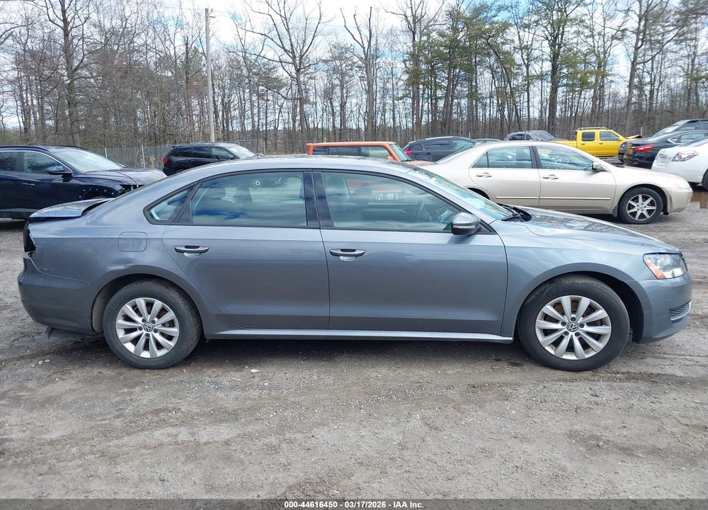 2012 VOLKSWAGEN PASSAT 2.5L S VIN: 1VWAP7A39CC048789