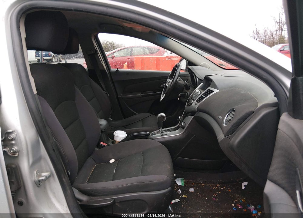 2013 CHEVROLET CRUZE 1LT AUTO VIN: 1G1PC5SB5D7206048
