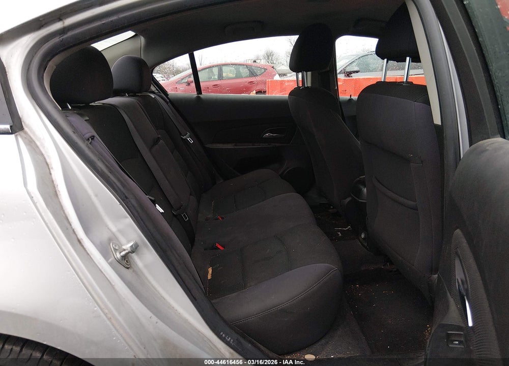 2013 CHEVROLET CRUZE 1LT AUTO VIN: 1G1PC5SB5D7206048