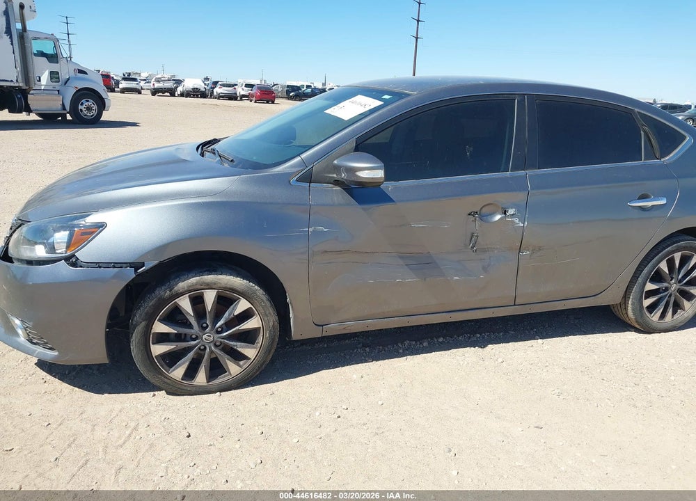 2017 NISSAN SENTRA SR VIN: 3N1AB7AP7HY379991