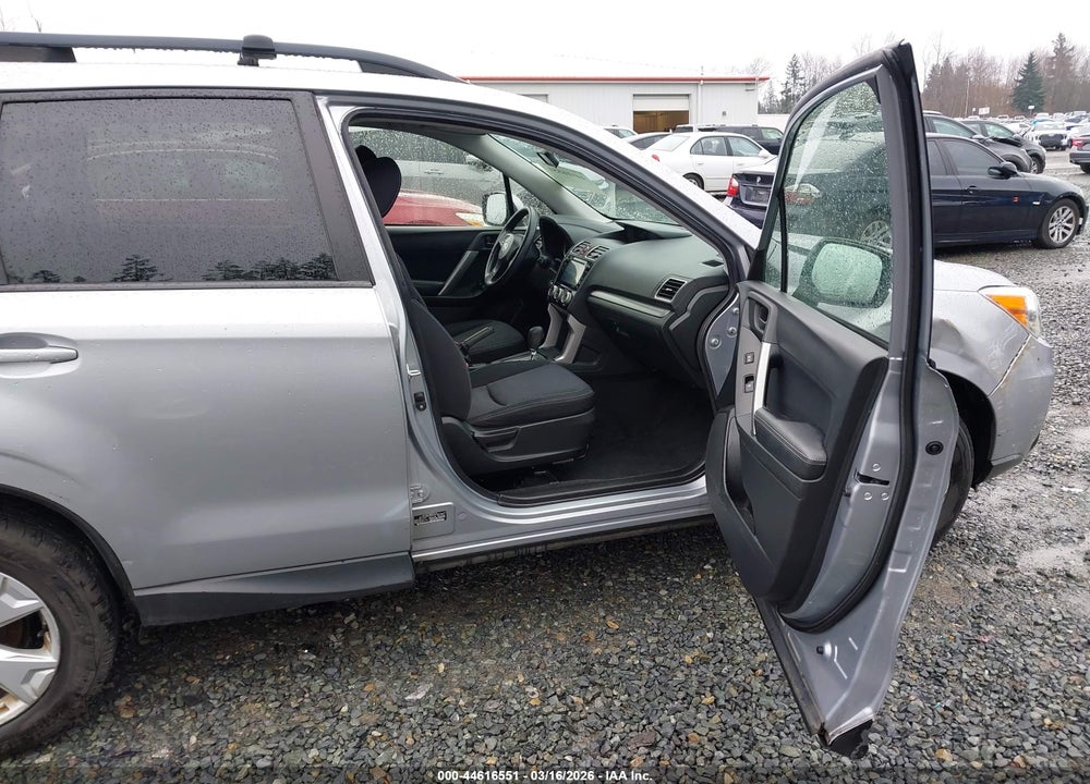 2016 SUBARU FORESTER 2.5I PREMIUM VIN: JF2SJADC3GH453235