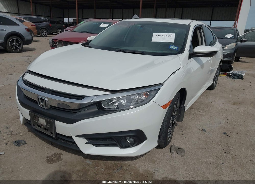2018 HONDA CIVIC EX-L VIN: JHMFC1F72JX012444
