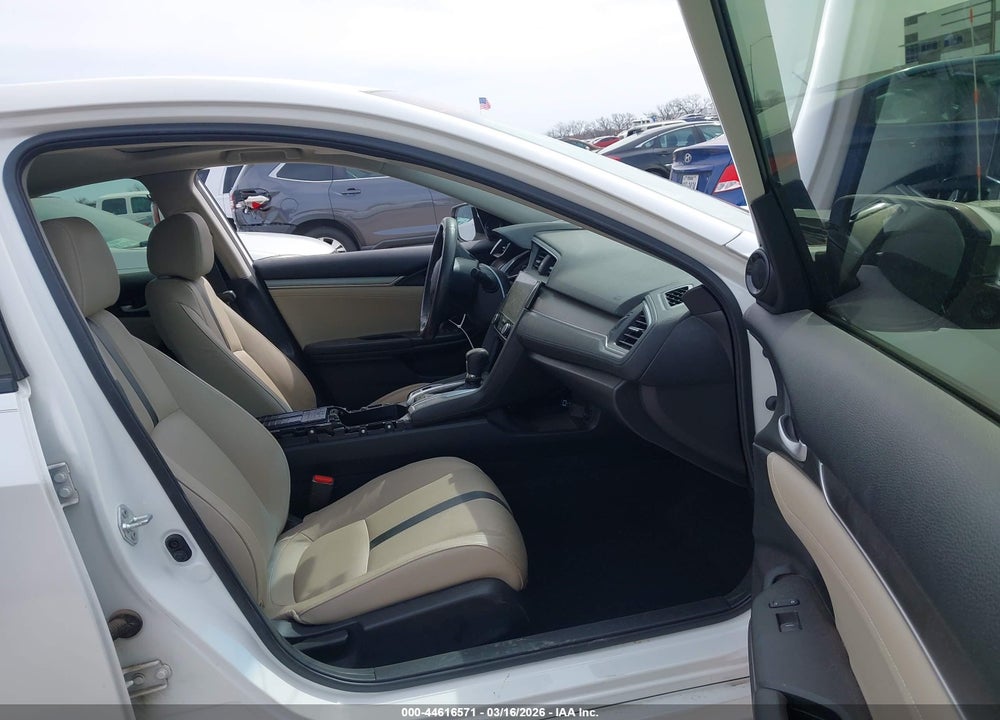 2018 HONDA CIVIC EX-L VIN: JHMFC1F72JX012444