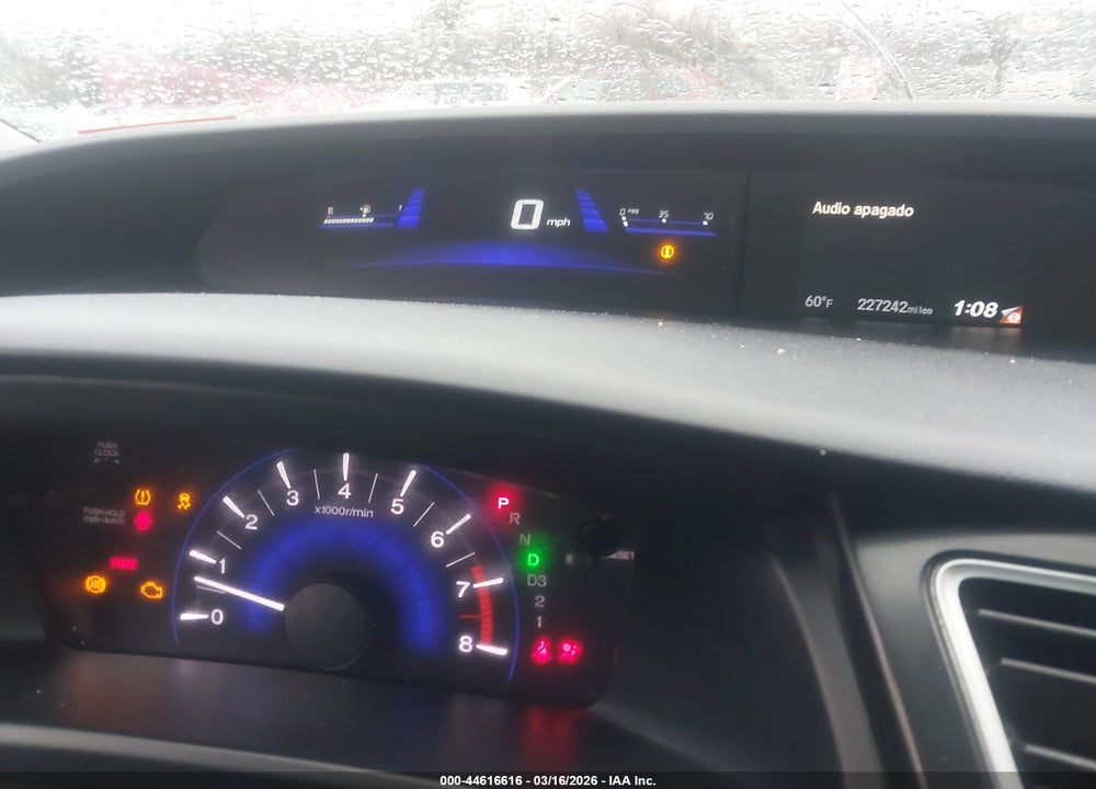 2013 HONDA CIVIC SDN LX VIN: 2HGFB2F58DH571175