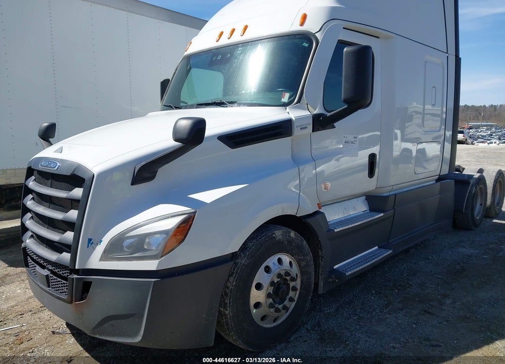 2023 FREIGHTLINER NEW CASCADIA 126 VIN: 1FUJHHDR3PLUE1395
