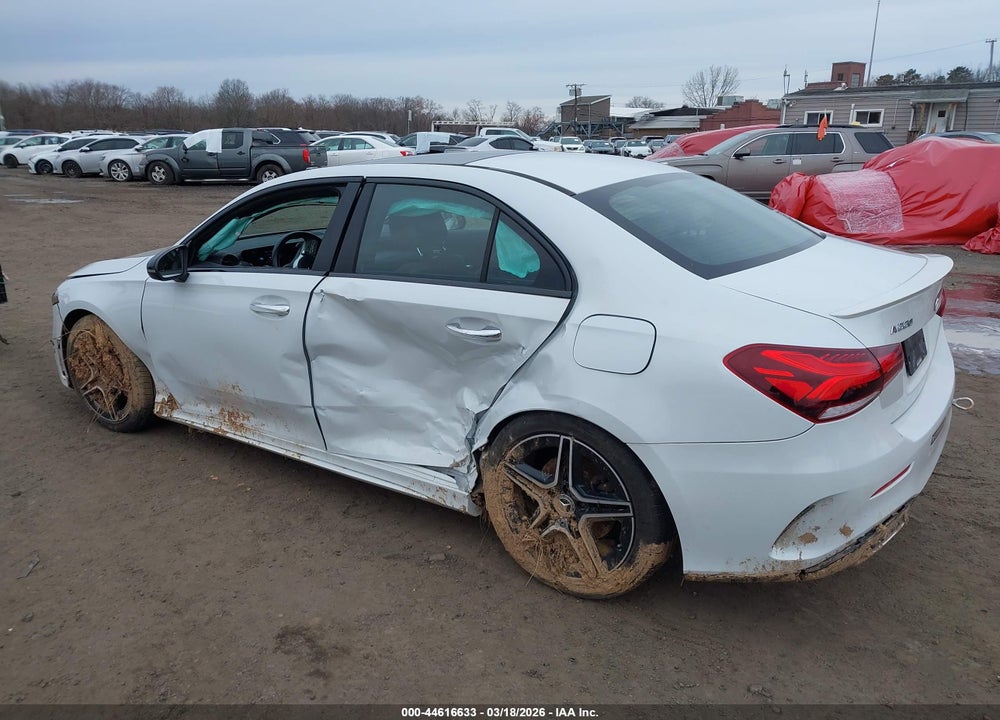 2019 MERCEDES-BENZ A 220 4MATIC VIN: WDD3G4FB1KW022782