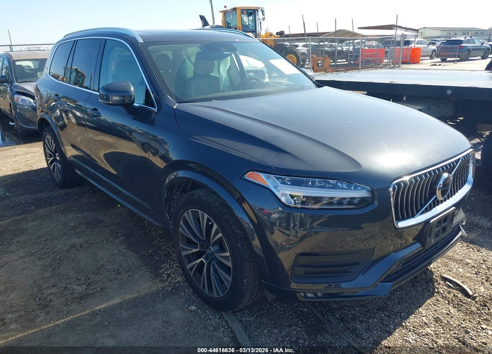 2021 VOLVO XC90 T6 MOMENTUM 6 PASSENGER VIN: YV4A221K4M1705584