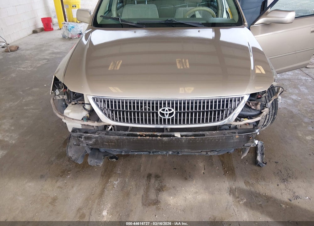 2000 TOYOTA AVALON XL VIN: 4T1BF28B9YU072551